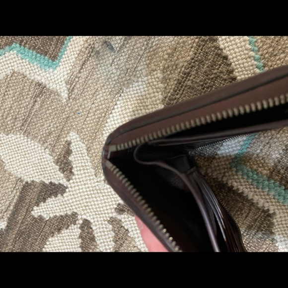 I’m selling a beautiful coach bag/matching wallet - Picture 12 of 14